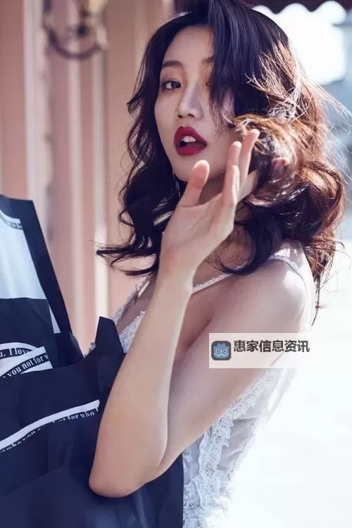 亚洲国产极品视觉盛宴AV:极致视觉盛展引领新潮流图1