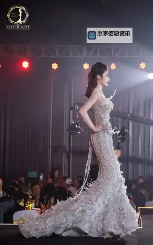 亚洲 欧美 另类 综合 偷拍:多元文化交融的视觉盛宴图1