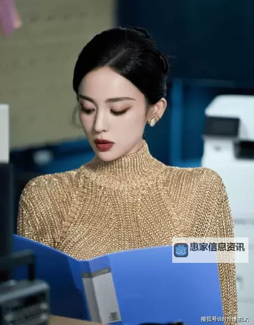 探索视觉冲击：最大胆的女人图片引领的勇敢之美图1