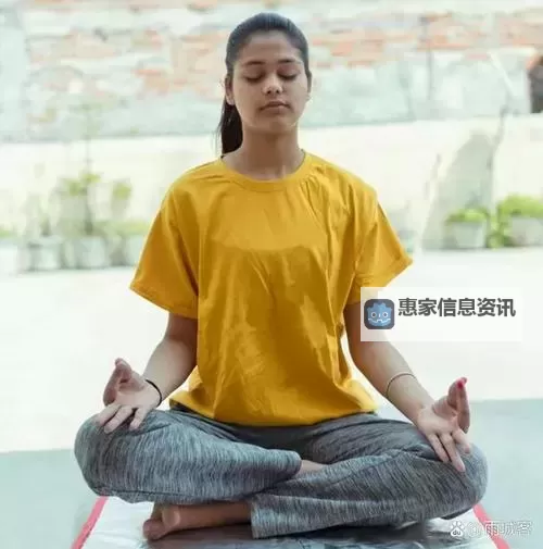 打坐运气的正确方法：提升气场的实用指南图1