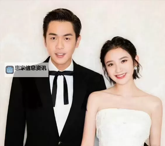 老头爱老头携手共度晚年：真挚的爱情故事图1