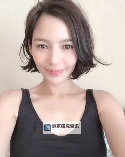 探索柚木提娜 Rio:魅力与才华的完美结合图1