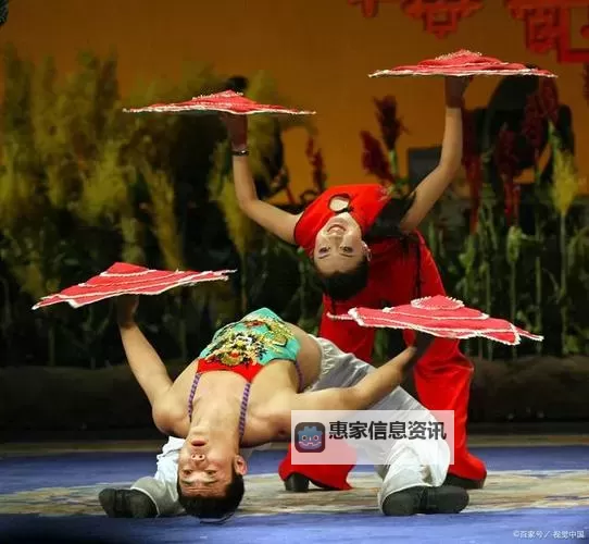 优酷网二人转:传统艺术与创新魅力的完美融合图1