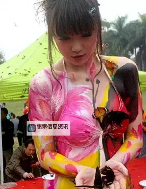 探索极致美感：最大胆的裸体西西艺术44的艺术魅力图1