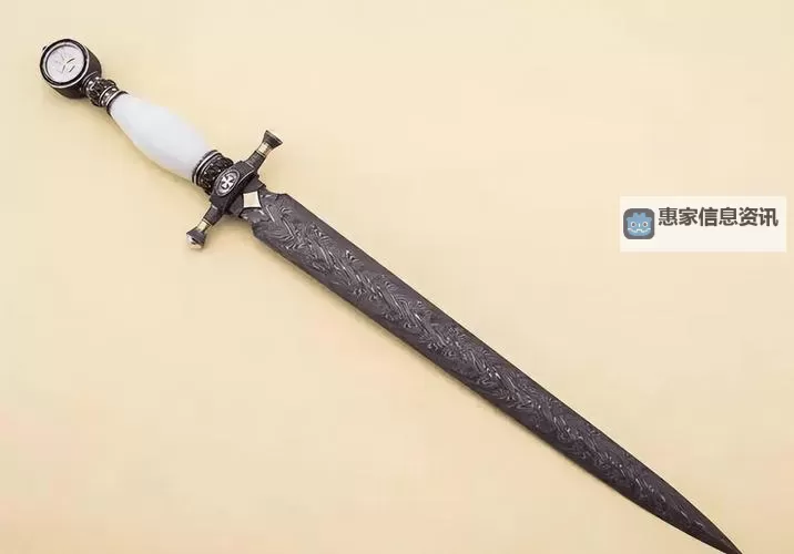 混元雷叉能合成什么:揭秘最强武器的合成方法图2