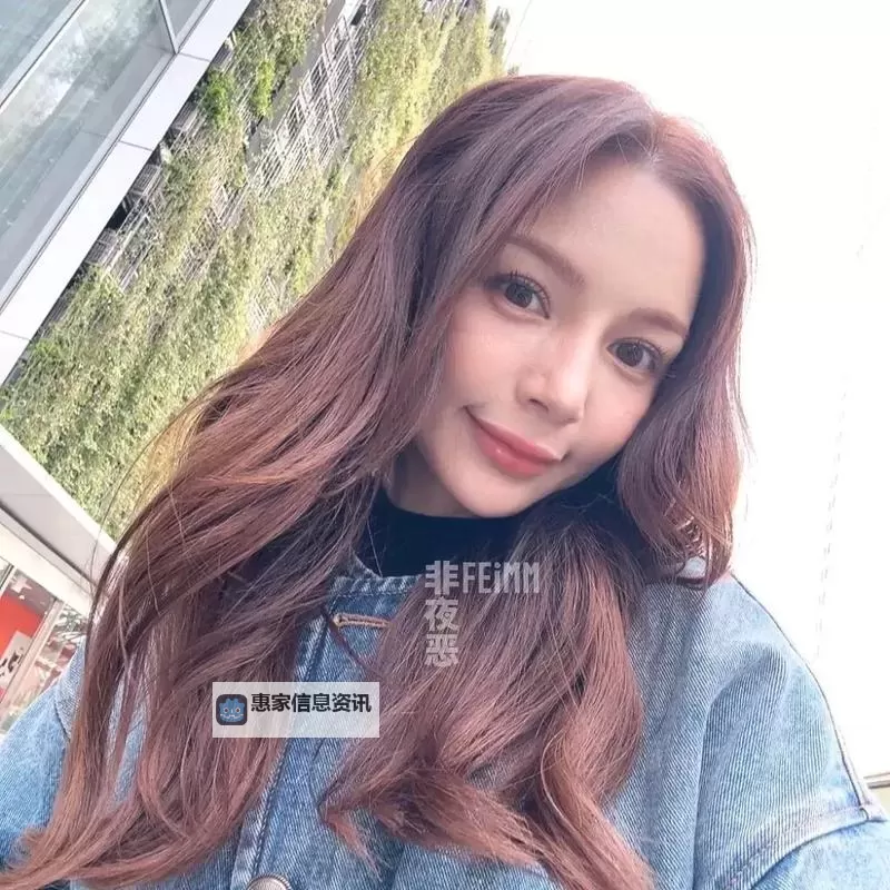 探索柚木提娜rio的独特魅力与精彩演出图1