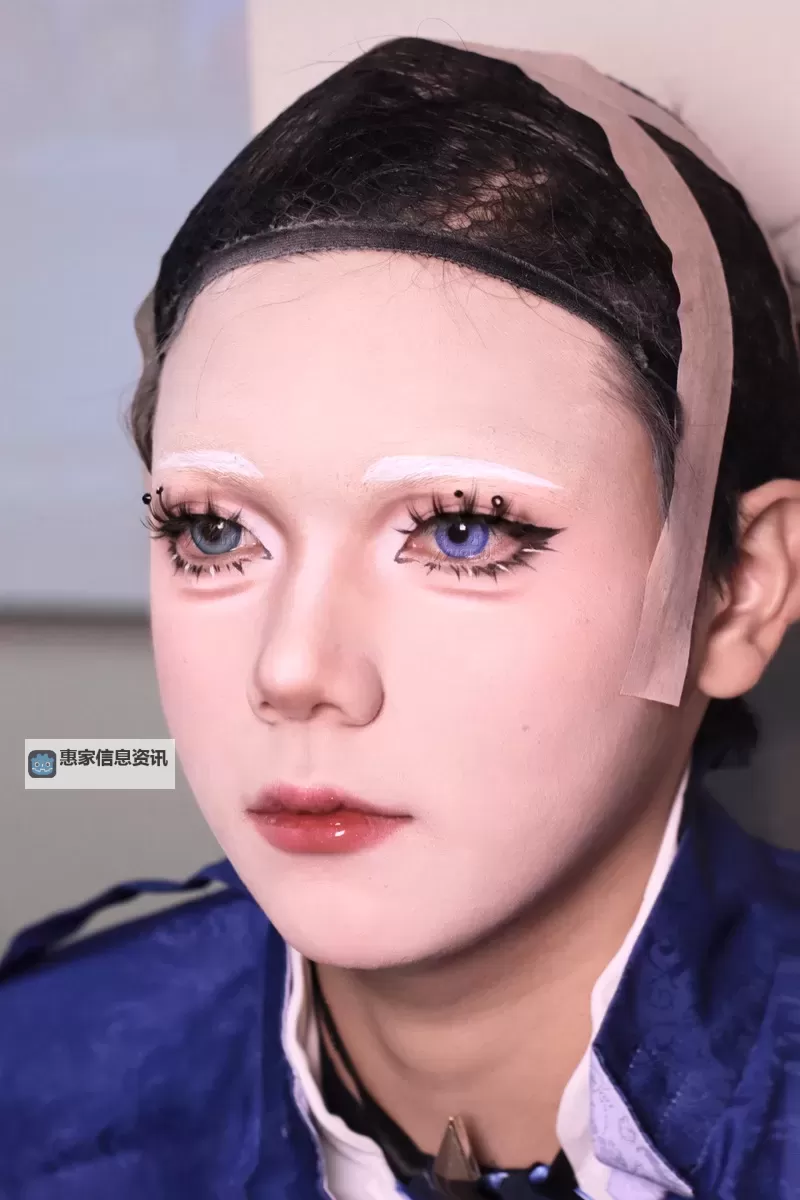 《命运方舟》术士妮娜芙仿妆捏脸数据一览图1